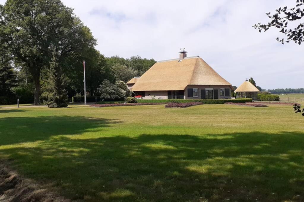 Drentse Bungalow In Natuur En Rust Spier Extérieur photo